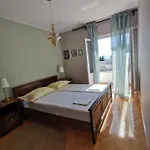 Meri マカルスカ