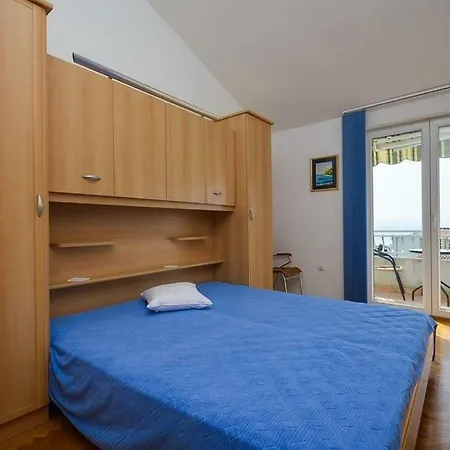 Meri * Makarska